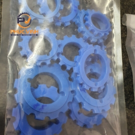 GIA CÔNG BÁNH NHÔNG NHỰA MC BĂNG TẢI XÍCH